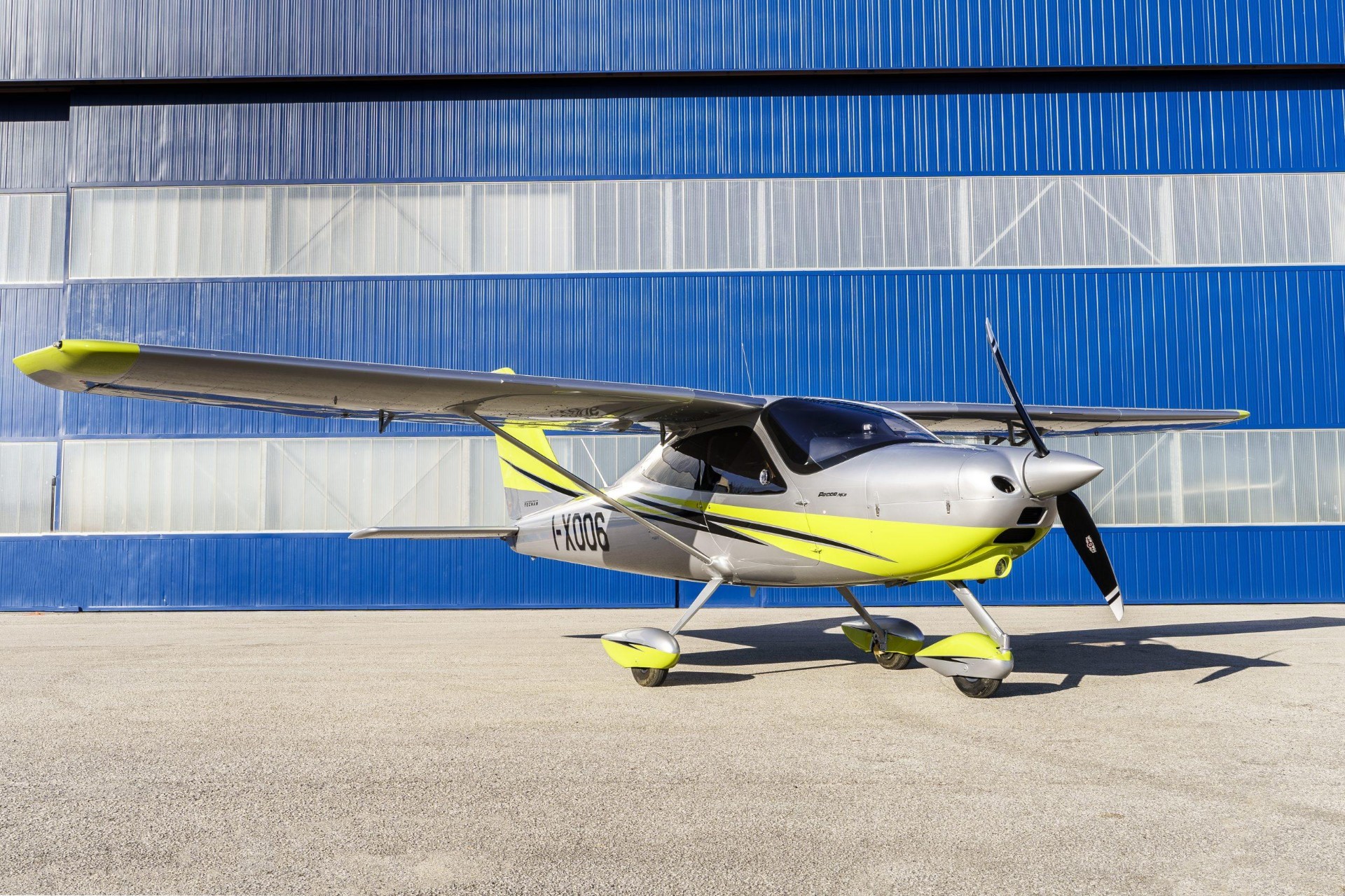 Training aircraft reviewed for ownership strategy, utilization, and maintenance exposure